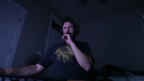 Snapshot of martlz chatting on May 25, 2026, 9:59 am Martlz online show from May 25, 2026, 9:59 am