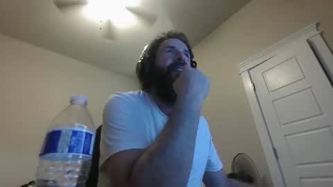 Snapshot of martlz chatting on June 17, 2026, 2:25 am Martlz online show from June 17, 2026, 2:25 am