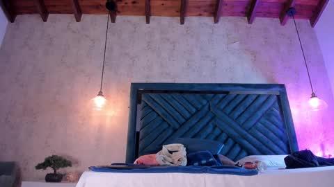 Snapshot of marttina_ruiz chatting on February 11, 2025, 2:03 am Martina online show from February 11, 2025, 2:03 am