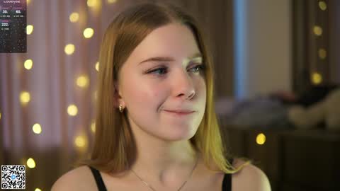 Snapshot of mary_hope_u chatting on December 17, 2024, 9:39 am Mary online show from December 17, 2024, 9:39 am