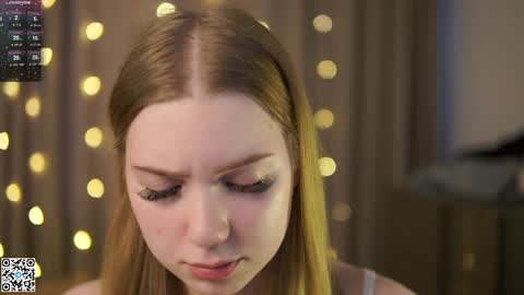 Snapshot of mary_hope_u chatting on December 20, 2024, 9:21 am Mary online show from December 20, 2024, 9:21 am