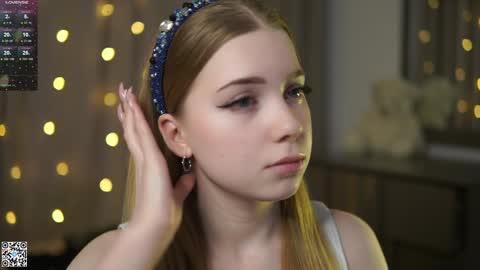 Snapshot of mary_hope_u chatting on January 15, 2025, 12:47 pm Mary online show from January 15, 2025, 12:47 pm