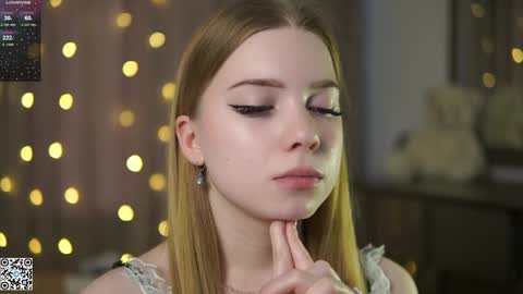 Snapshot of mary_hope_u chatting on January 16, 2025, 9:05 am Mary online show from January 16, 2025, 9:05 am