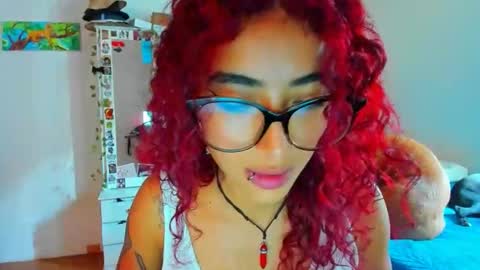 Snapshot of mary_jane1_ chatting on May 26, 2026, 1:51 pm mary online show from May 26, 2026, 1:51 pm