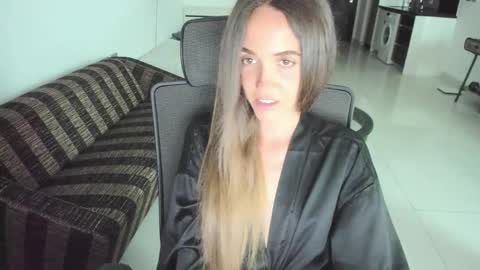Mary Jane online show from April 25, 2026, 5:43 am