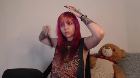 Snapshot of mary_janness chatting on October 8, 2025, 8:23 am 100 online show from October 8, 2025, 8:23 am