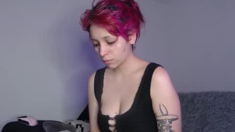 Snapshot of mary_janness chatting on October 14, 2025, 9:10 am 100 online show from October 14, 2025, 9:10 am