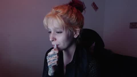 Snapshot of mary_janness chatting on November 21, 2025, 6:12 am 100 online show from November 21, 2025, 6:12 am