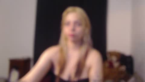 Snapshot of mary_janness chatting on February 20, 2026, 8:53 pm 100 online show from February 20, 2026, 8:53 pm