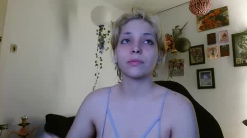Snapshot of mary_janness chatting on March 5, 2026, 10:00 am 100 online show from March 5, 2026, 10:00 am