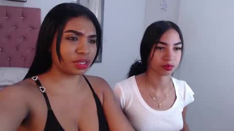 Snapshot of mary_live18 chatting on February 19, 2025, 12:11 pm Hi guys im Mary online show from February 19, 2025, 12:11 pm