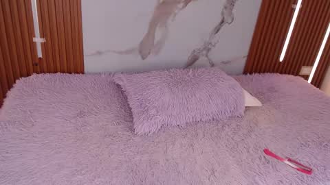 Snapshot of mary_live18 chatting on September 11, 2025, 12:16 pm Hi guys im Mary online show from September 11, 2025, 12:16 pm