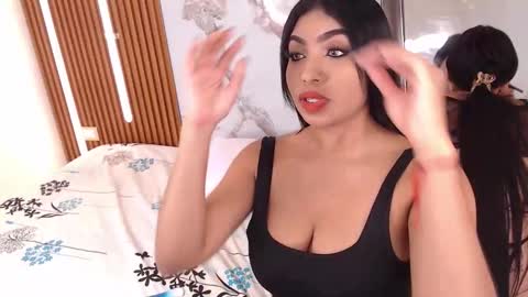 Snapshot of mary_live18 chatting on September 12, 2025, 1:00 pm Hi guys im Mary online show from September 12, 2025, 1:00 pm