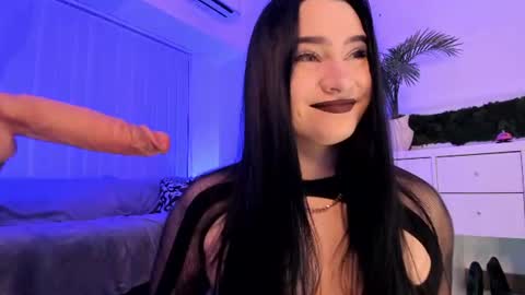 Snapshot of mary_lori chatting on July 28, 2026, 7:04 am Mary online show from July 28, 2026, 7:04 am