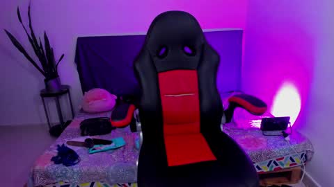 Snapshot of mary_magic chatting on January 20, 2025, 2:11 am mary_magic online show from January 20, 2025, 2:11 am