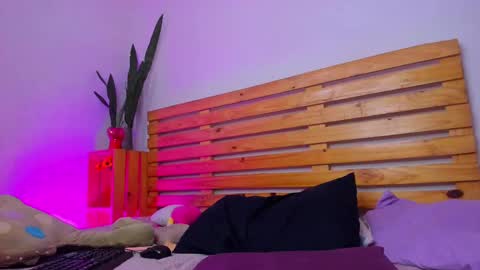 Snapshot of mary_magic chatting on March 8, 2025, 10:00 am mary_magic online show from March 8, 2025, 10:00 am