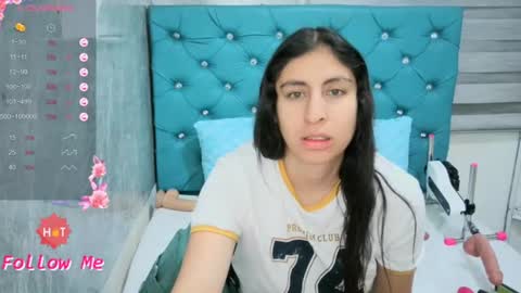 Snapshot of mary_mood_ chatting on July 2, 2026, 10:43 am Mary Moon online show from July 2, 2026, 10:43 am