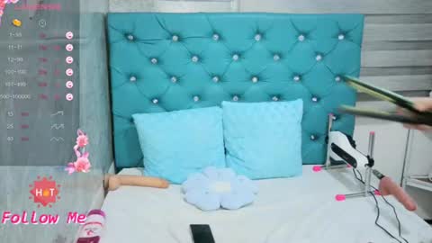 Snapshot of mary_mood_ chatting on July 9, 2026, 10:41 am Mary Moon online show from July 9, 2026, 10:41 am