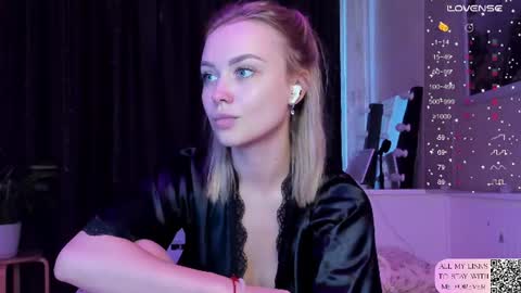 Snapshot of mary_romance chatting on July 12, 2026, 3:58 pm Mary online show from July 12, 2026, 3:58 pm