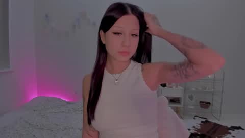 Snapshot of mary_tim chatting on September 25, 2025, 3:05 pm Maryana online show from September 25, 2025, 3:05 pm