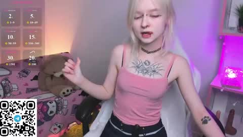 Snapshot of mary_wester chatting on May 24, 2026, 11:21 pm Mary online show from May 24, 2026, 11:21 pm