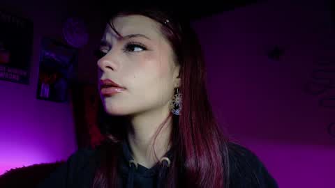 Snapshot of maryberry__ chatting on April 9, 2026, 7:36 am online show from April 9, 2026, 7:36 am
