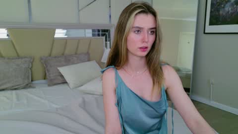 Snapshot of marybeth_snow chatting on January 25, 2025, 11:22 pm Marybeth online show from January 25, 2025, 11:22 pm