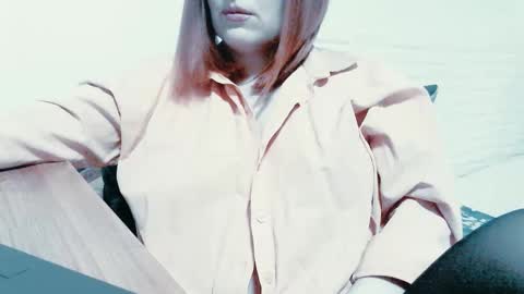 marycrazy2025 online show from February 3, 2026, 7:35 am