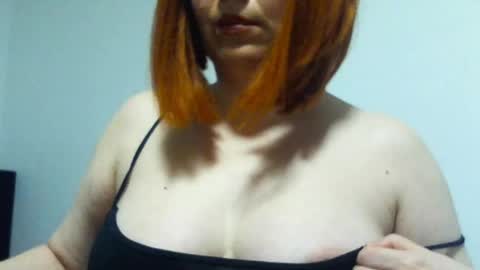 marycrazy2025 online show from May 6, 2026, 7:41 pm