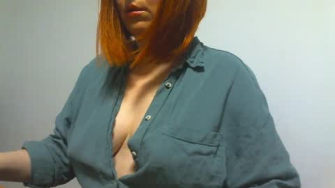 marycrazy2025 online show from May 7, 2026, 6:35 pm