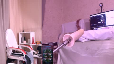 Snapshot of marycum2u chatting on January 26, 2025, 2:56 am Mary online show from January 26, 2025, 2:56 am