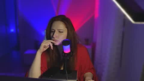 SirenVictoria online show from April 23, 2026, 8:22 pm