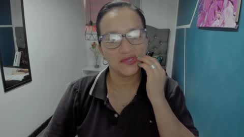Snapshot of marylinmilf chatting on December 2, 2024, 8:00 pm Marylin online show from December 2, 2024, 8:00 pm