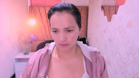 Snapshot of marylinmilf chatting on October 6, 2025, 7:22 pm Marylin online show from October 6, 2025, 7:22 pm