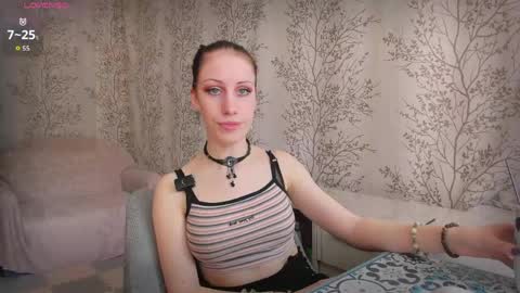 Mary Lou online show from April 25, 2026, 4:04 am