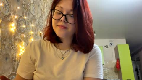 Snapshot of maryloumcglohon chatting on May 14, 2026, 6:04 pm Liza online show from May 14, 2026, 6:04 pm