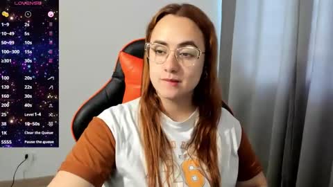 Dulce Maria online show from October 6, 2025, 10:18 pm