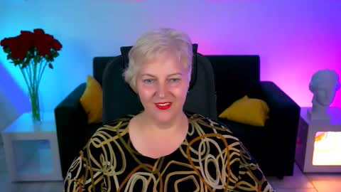 Snapshot of marymogan chatting on September 16, 2025, 3:02 pm marymogan online show from September 16, 2025, 3:02 pm