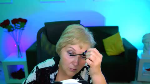 Snapshot of marymogan chatting on October 9, 2025, 8:12 am marymogan online show from October 9, 2025, 8:12 am