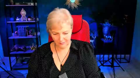 Snapshot of marymogan chatting on October 27, 2025, 5:00 am marymogan online show from October 27, 2025, 5:00 am