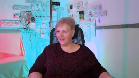 Snapshot of marymogan chatting on November 26, 2025, 3:13 pm marymogan online show from November 26, 2025, 3:13 pm