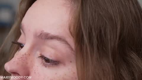 Snapshot of marymoody chatting on October 16, 2025, 12:33 am Mary Moody online show from October 16, 2025, 12:33 am