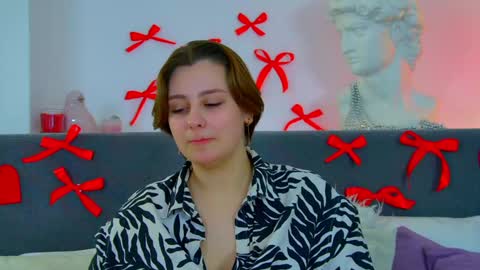 MaryMurrays online show from March 3, 2025, 7:06 pm