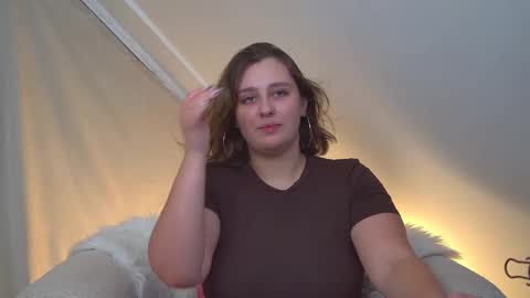 MaryMurrays online show from September 8, 2025, 6:40 pm