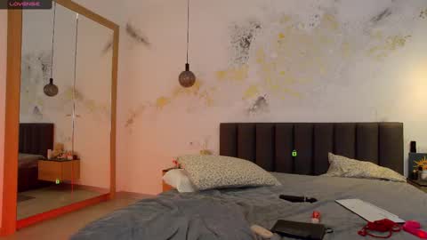 Marina online show from February 13, 2025, 6:05 pm