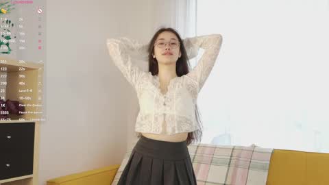 Hi Im Olivia Im new here3 online show from April 9, 2026, 3:17 am