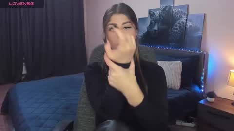 MarySax online show from November 3, 2025, 3:35 pm