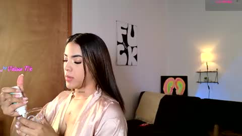 Snapshot of maryybellax chatting on June 23, 2026, 12:41 am maryybellax online show from June 23, 2026, 12:41 am