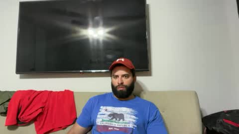 mascbeef95 online show from June 17, 2026, 11:38 pm