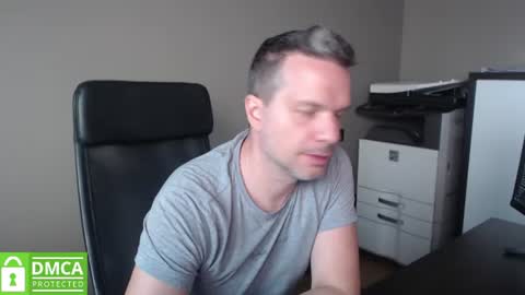 Snapshot of maschiodavide89 chatting on June 30, 2026, 5:41 am David online show from June 30, 2026, 5:41 am